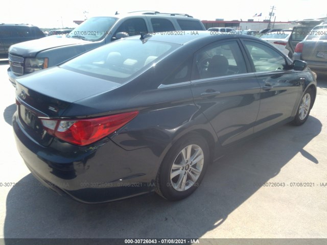 Photo 3 VIN: 5NPEB4AC4DH766323 - HYUNDAI SONATA 