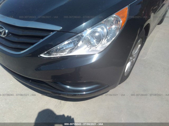 Photo 5 VIN: 5NPEB4AC4DH766323 - HYUNDAI SONATA 