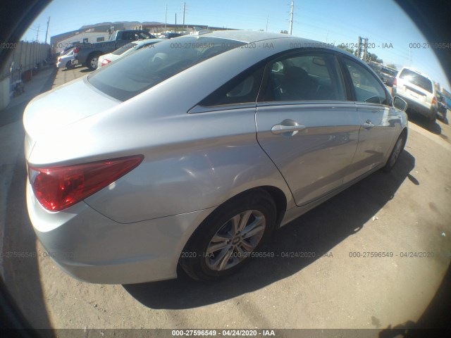 Photo 3 VIN: 5NPEB4AC4DH772977 - HYUNDAI SONATA 