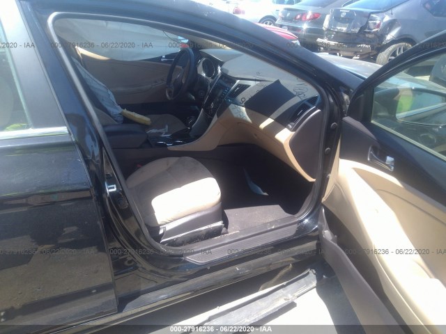 Photo 4 VIN: 5NPEB4AC4DH773465 - HYUNDAI SONATA 