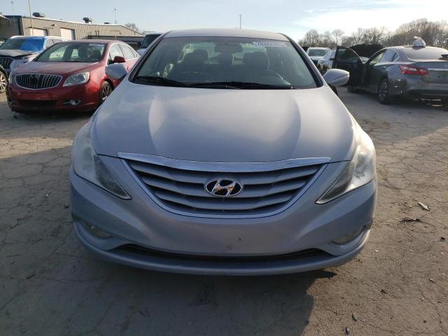 Photo 4 VIN: 5NPEB4AC4DH773630 - HYUNDAI SONATA 