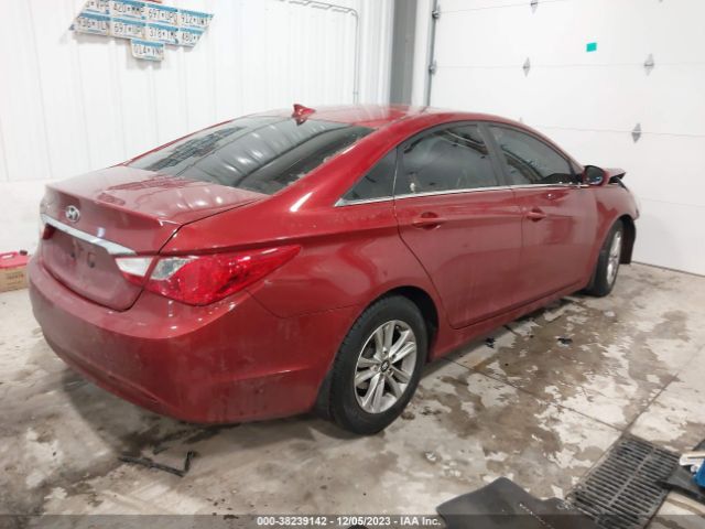 Photo 3 VIN: 5NPEB4AC4DH775989 - HYUNDAI SONATA 