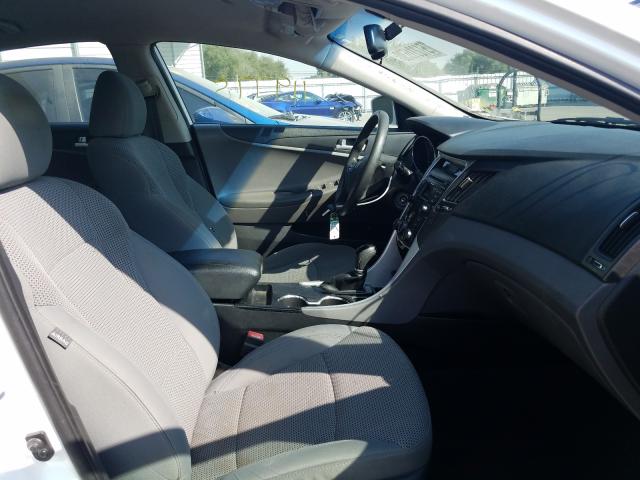 Photo 4 VIN: 5NPEB4AC4EH823590 - HYUNDAI SONATA GLS 