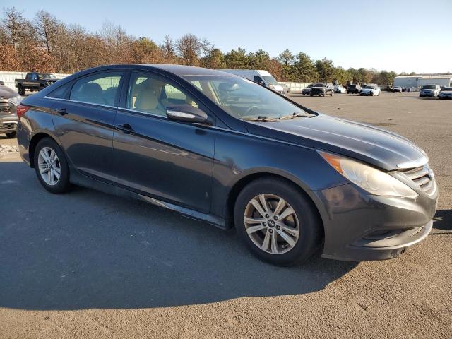 Photo 3 VIN: 5NPEB4AC4EH827235 - HYUNDAI SONATA GLS 