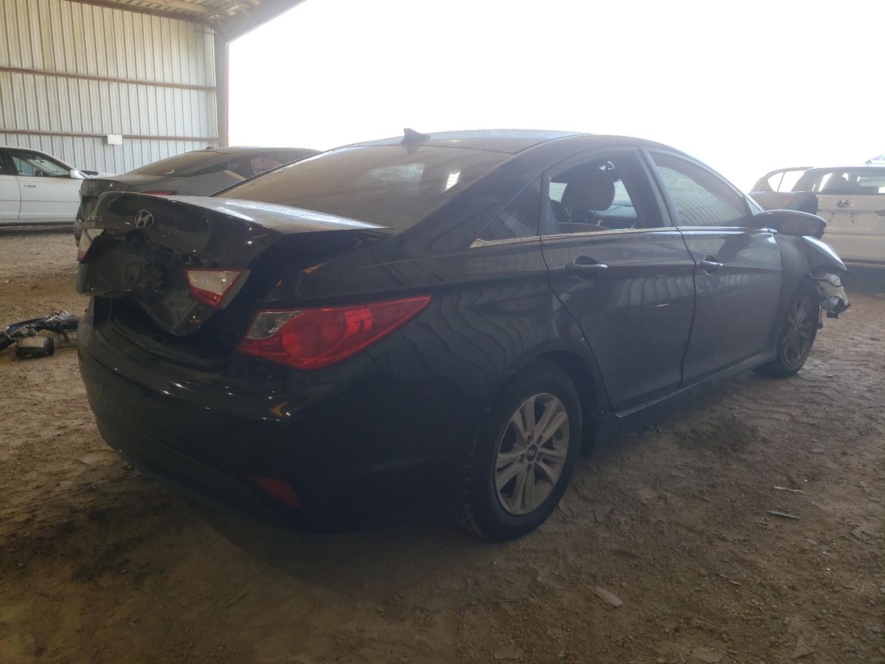 Photo 2 VIN: 5NPEB4AC4EH832743 - HYUNDAI SONATA 