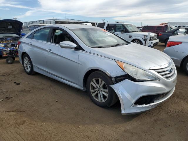 Photo 3 VIN: 5NPEB4AC4EH837490 - HYUNDAI SONATA 