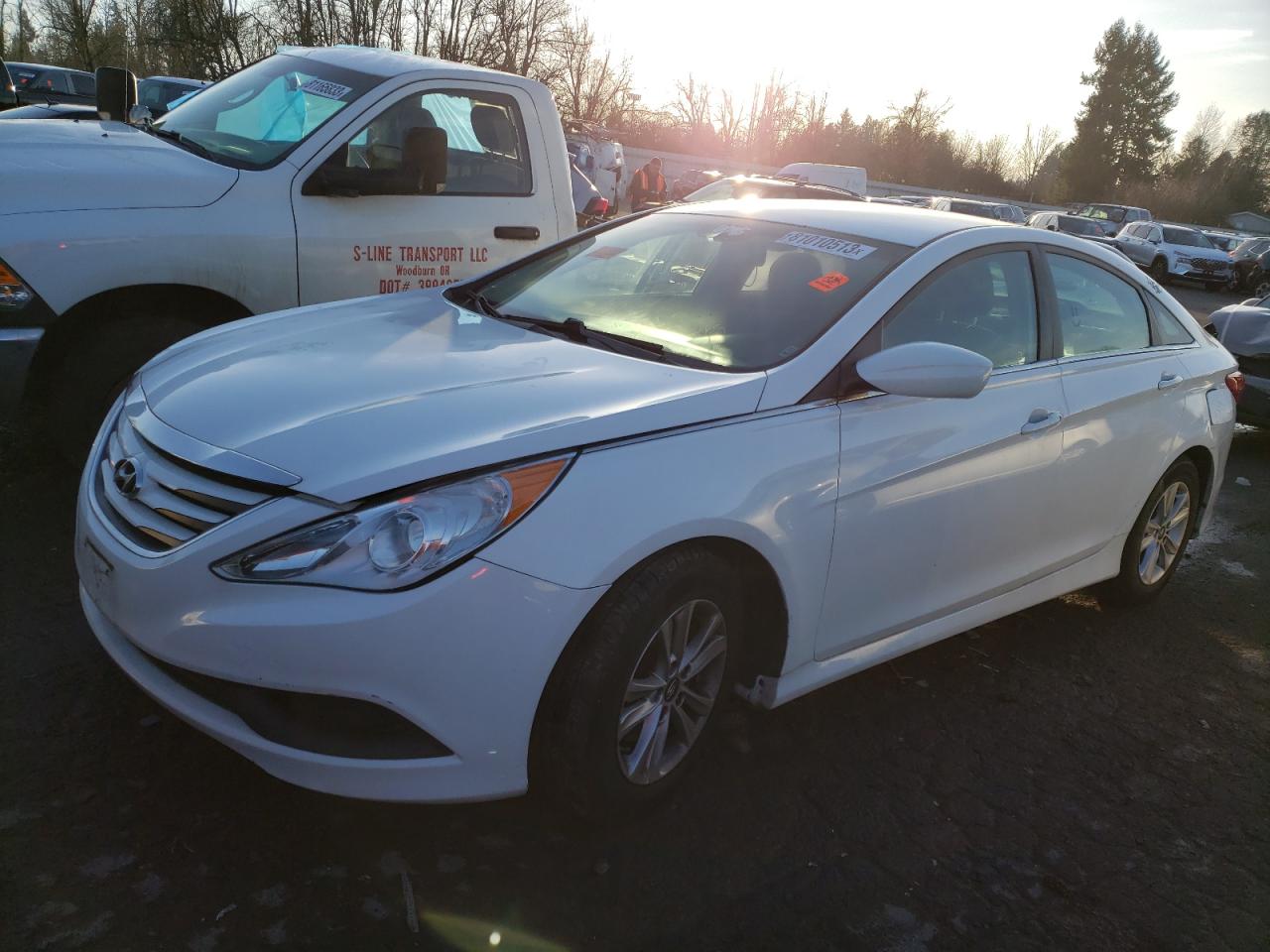 Photo 0 VIN: 5NPEB4AC4EH853592 - HYUNDAI SONATA 