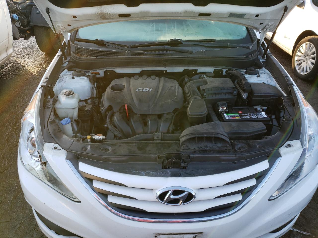 Photo 10 VIN: 5NPEB4AC4EH853592 - HYUNDAI SONATA 