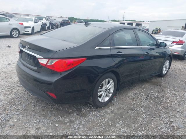 Photo 3 VIN: 5NPEB4AC4EH857819 - HYUNDAI SONATA 