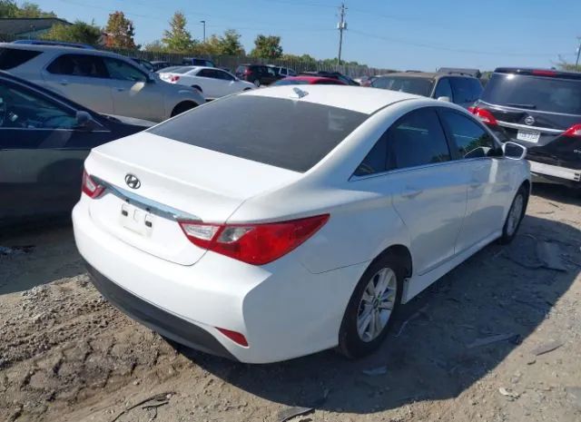 Photo 3 VIN: 5NPEB4AC4EH869775 - HYUNDAI SONATA 