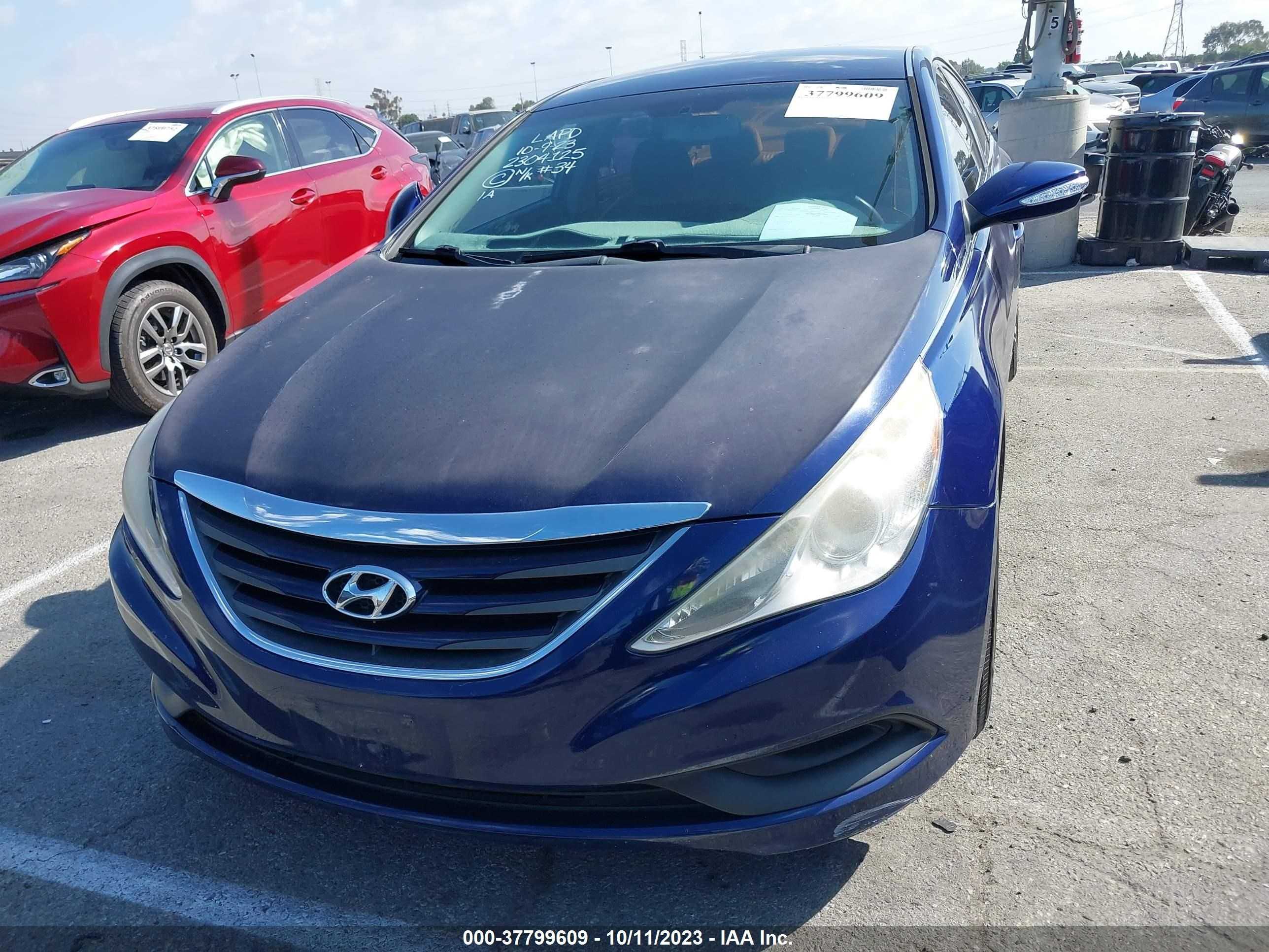 Photo 10 VIN: 5NPEB4AC4EH872675 - HYUNDAI SONATA 