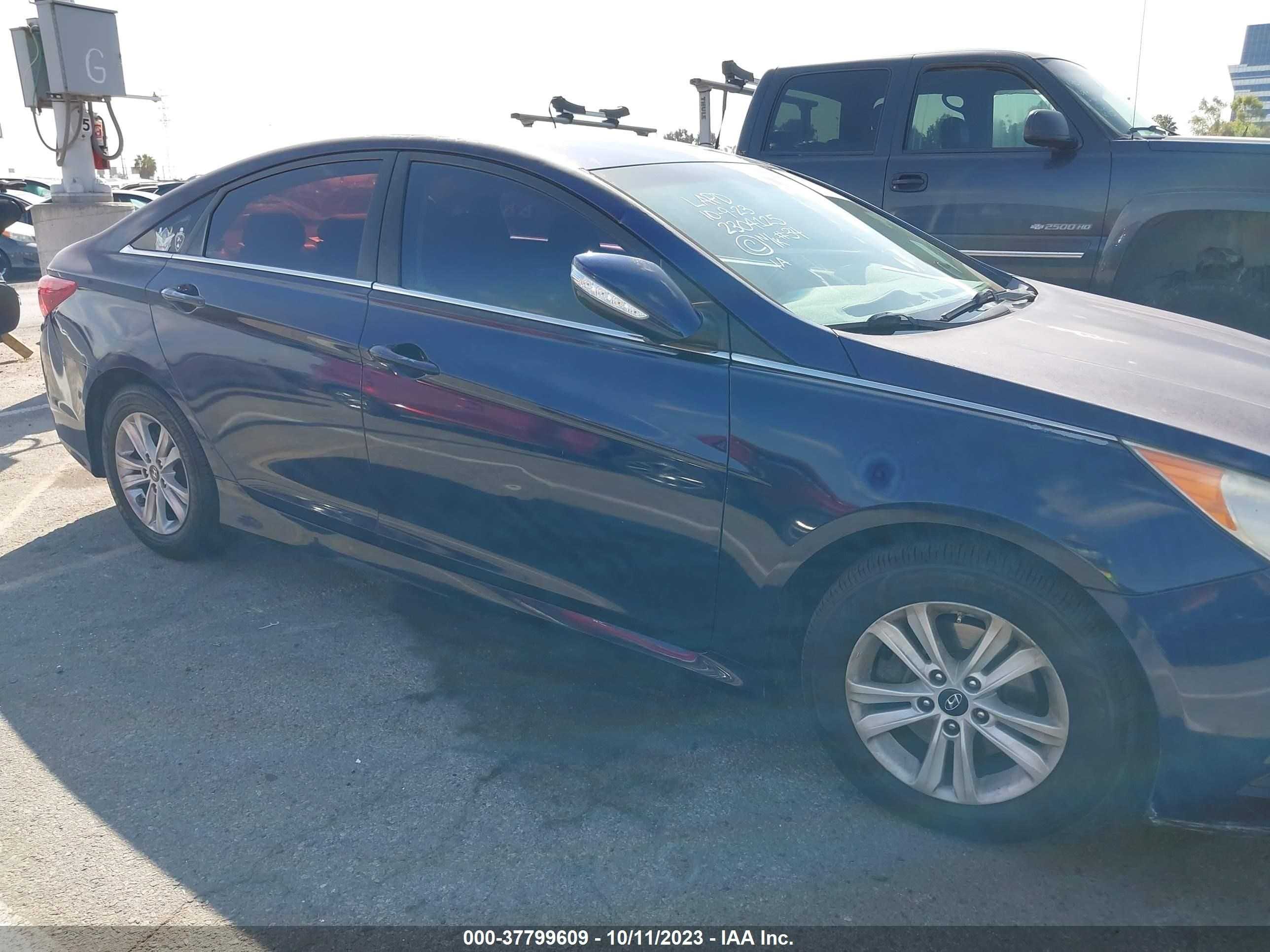 Photo 11 VIN: 5NPEB4AC4EH872675 - HYUNDAI SONATA 