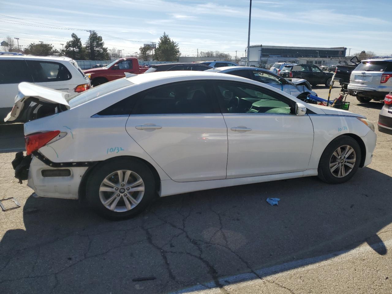 Photo 2 VIN: 5NPEB4AC4EH872952 - HYUNDAI SONATA 