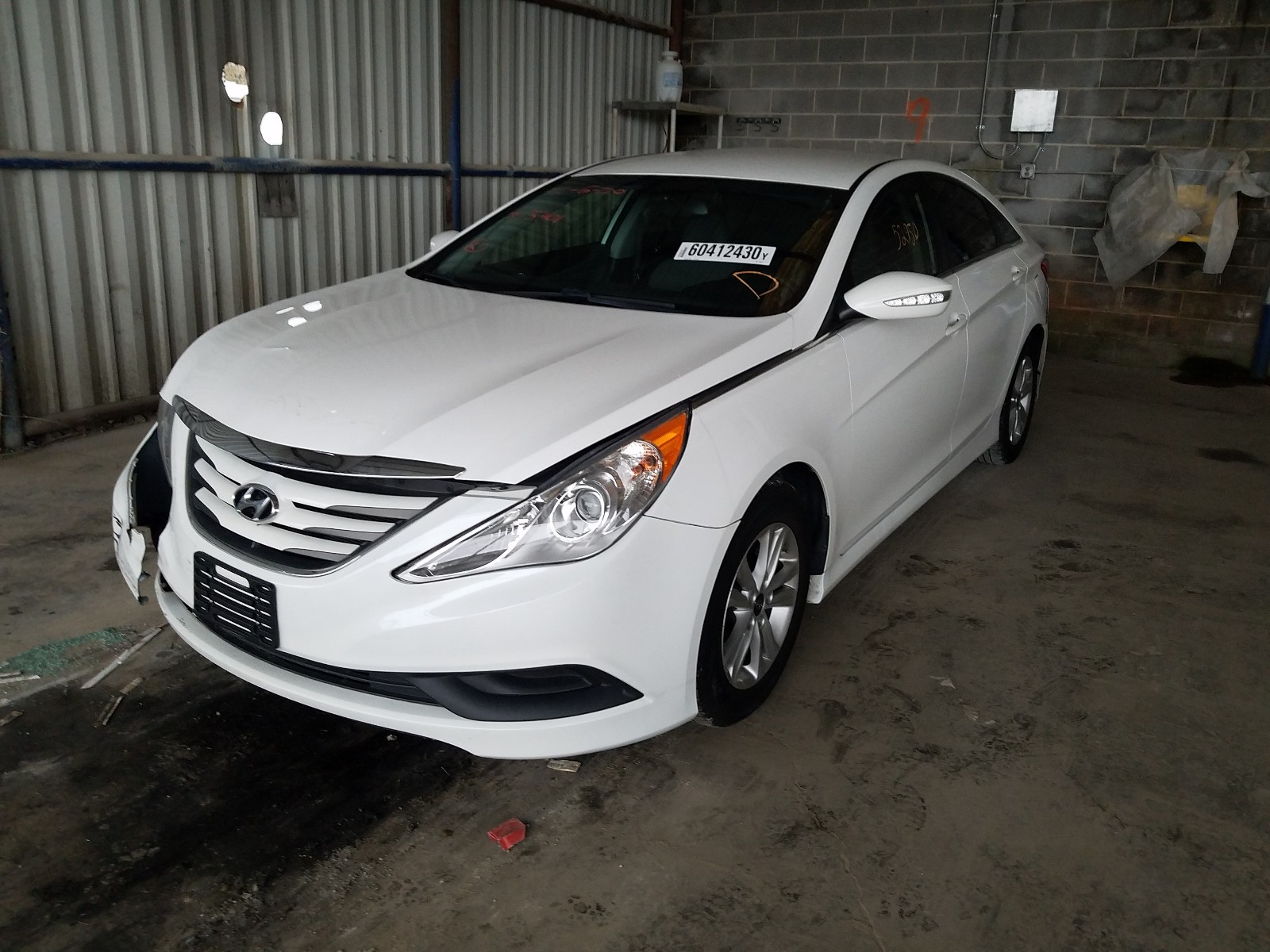 Photo 1 VIN: 5NPEB4AC4EH875401 - HYUNDAI SONATA GLS 