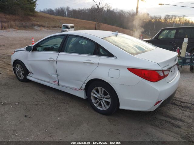 Photo 2 VIN: 5NPEB4AC4EH899004 - HYUNDAI SONATA 