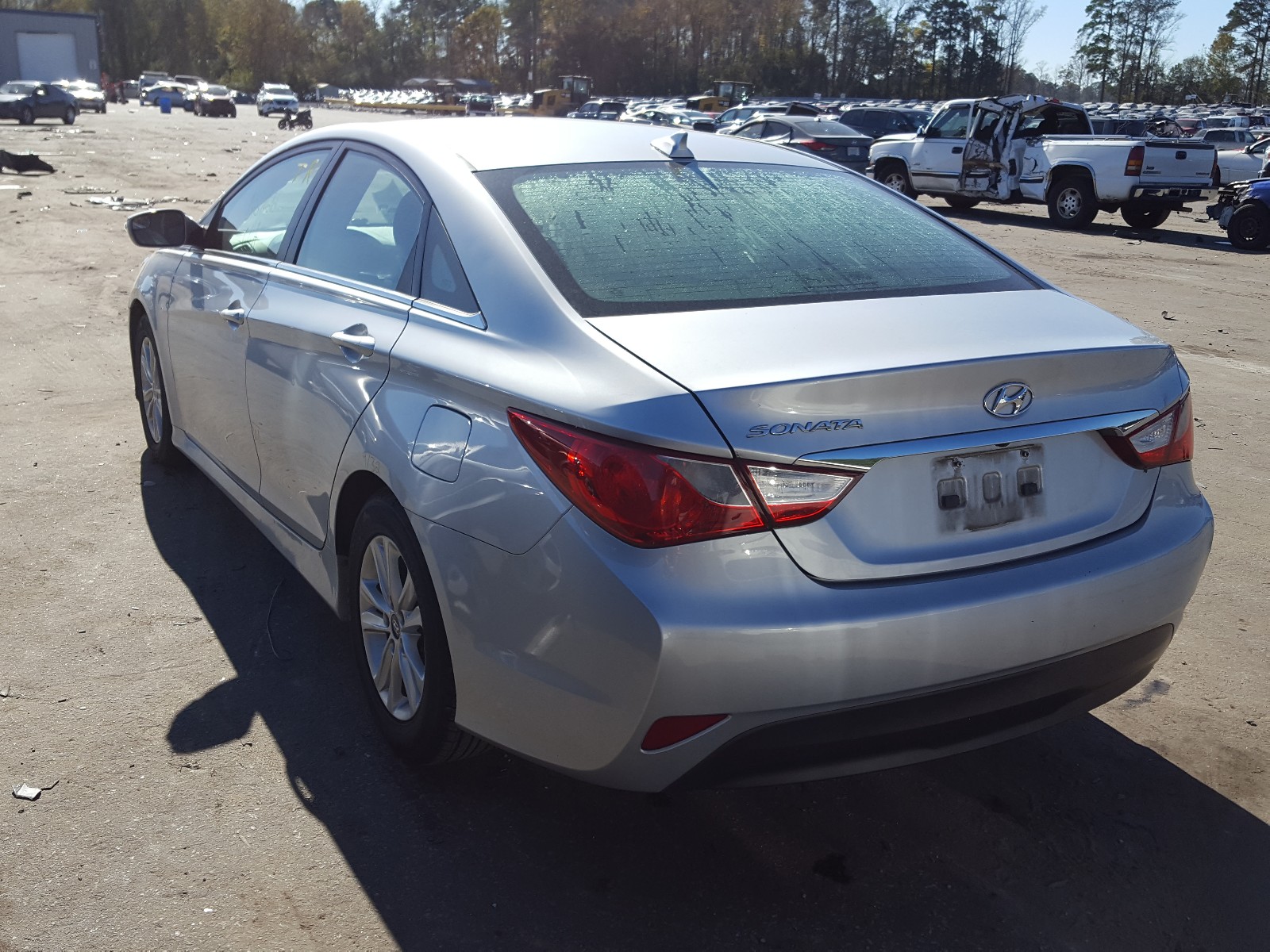 Photo 2 VIN: 5NPEB4AC4EH900118 - HYUNDAI SONATA GLS 