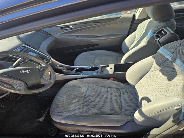 Photo 4 VIN: 5NPEB4AC4EH905285 - HYUNDAI SONATA 