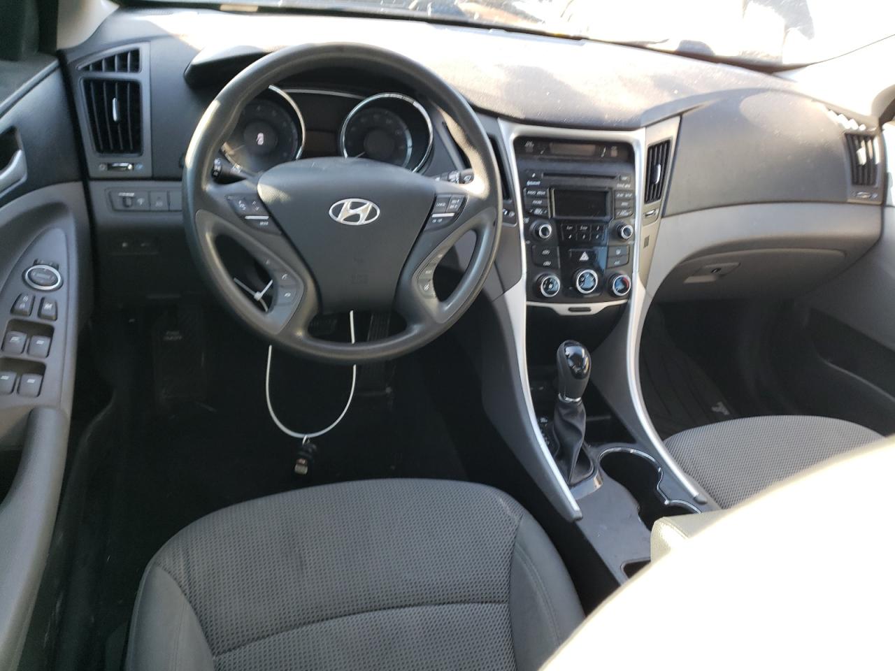 Photo 7 VIN: 5NPEB4AC4EH908882 - HYUNDAI SONATA 