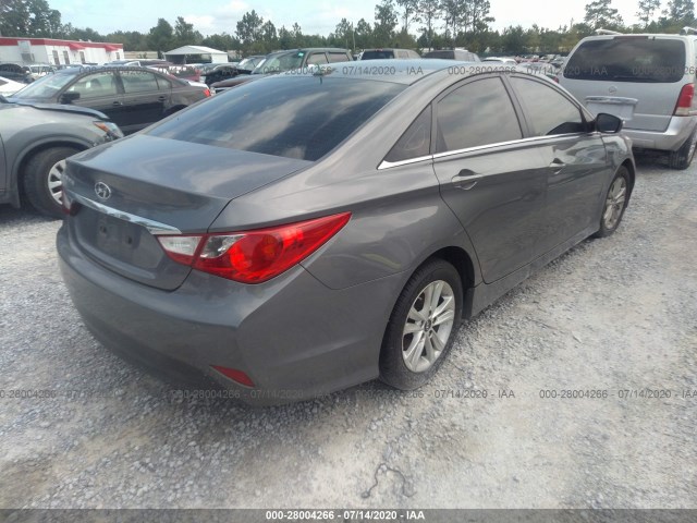 Photo 3 VIN: 5NPEB4AC4EH910826 - HYUNDAI SONATA 