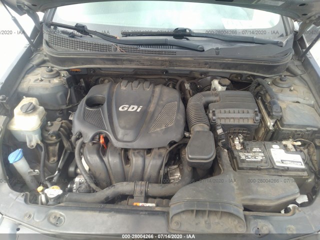 Photo 9 VIN: 5NPEB4AC4EH910826 - HYUNDAI SONATA 