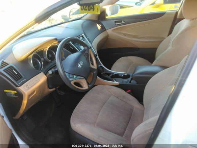 Photo 4 VIN: 5NPEB4AC4EH914441 - HYUNDAI SONATA 