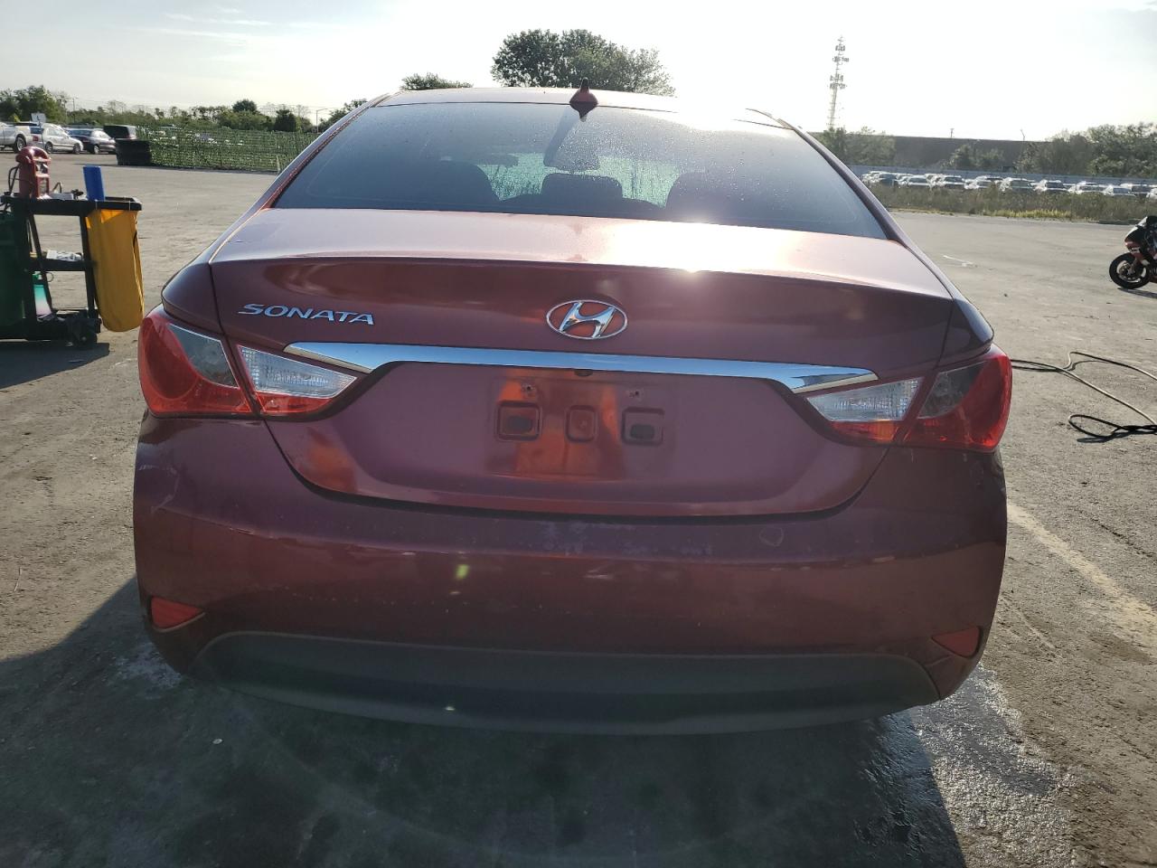 Photo 5 VIN: 5NPEB4AC4EH917906 - HYUNDAI SONATA 