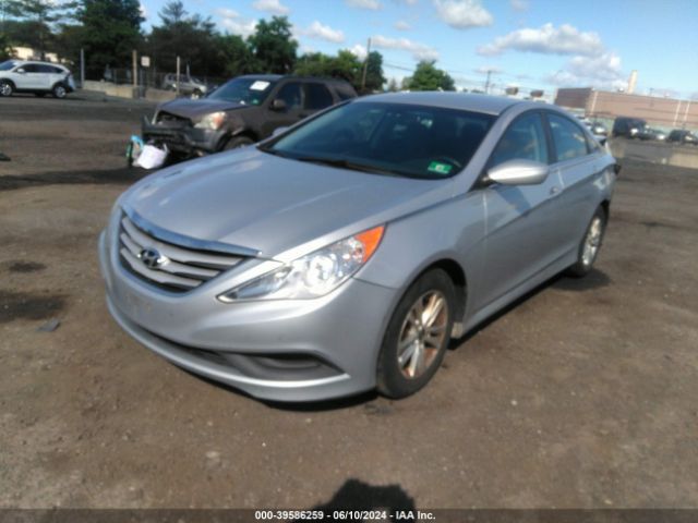 Photo 1 VIN: 5NPEB4AC4EH918358 - HYUNDAI SONATA 