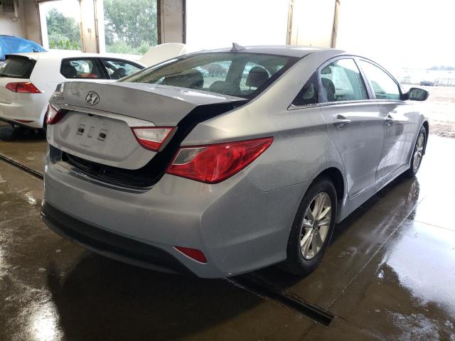 Photo 3 VIN: 5NPEB4AC4EH920563 - HYUNDAI SONATA GLS 