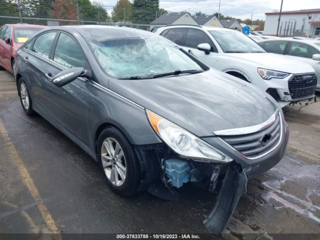 Photo 0 VIN: 5NPEB4AC4EH935936 - HYUNDAI SONATA 