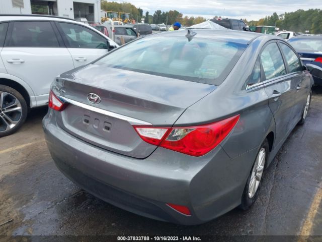 Photo 3 VIN: 5NPEB4AC4EH935936 - HYUNDAI SONATA 