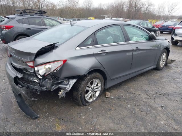 Photo 3 VIN: 5NPEB4AC4EH938626 - HYUNDAI SONATA 