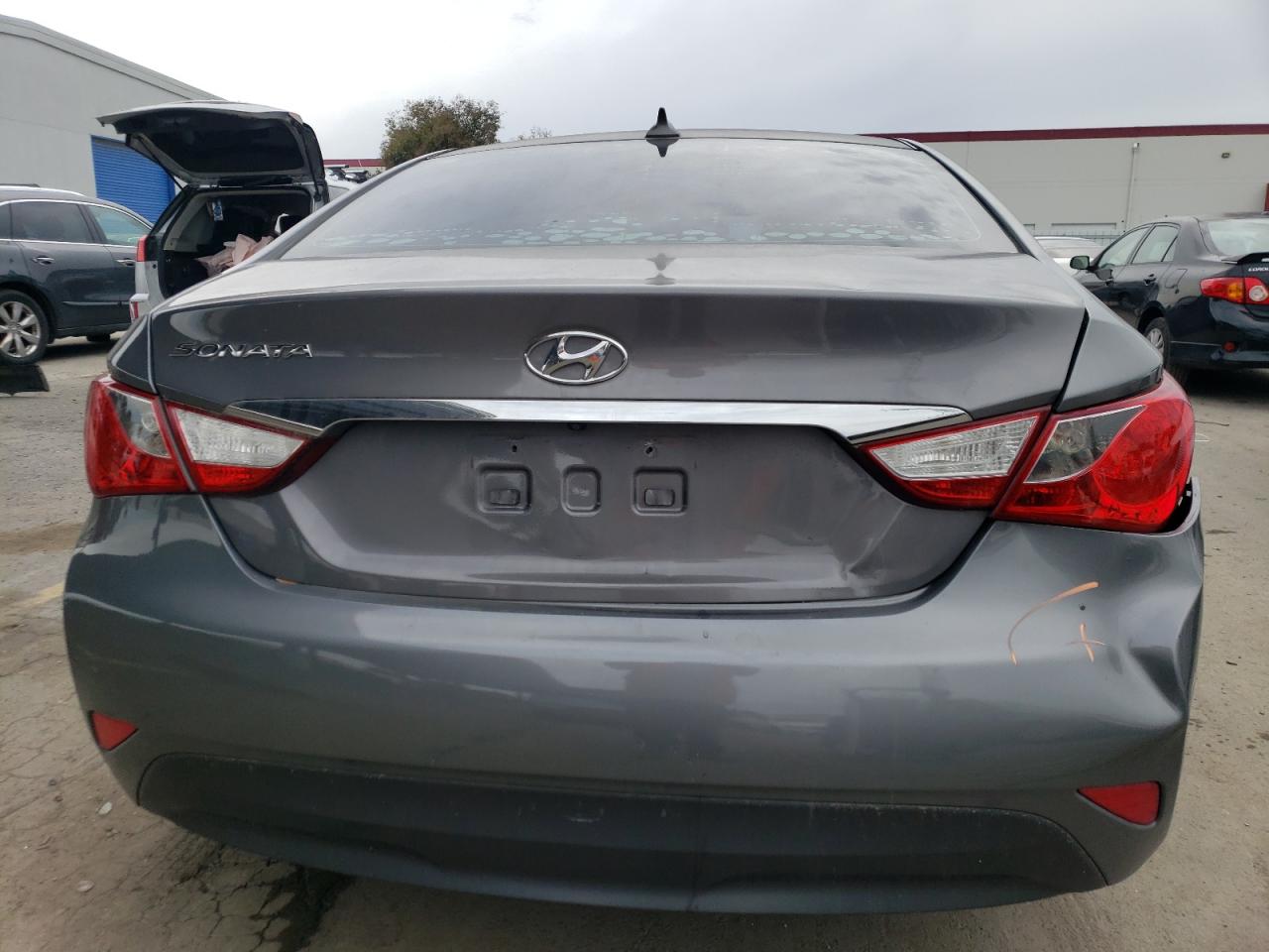 Photo 5 VIN: 5NPEB4AC4EH939601 - HYUNDAI SONATA 