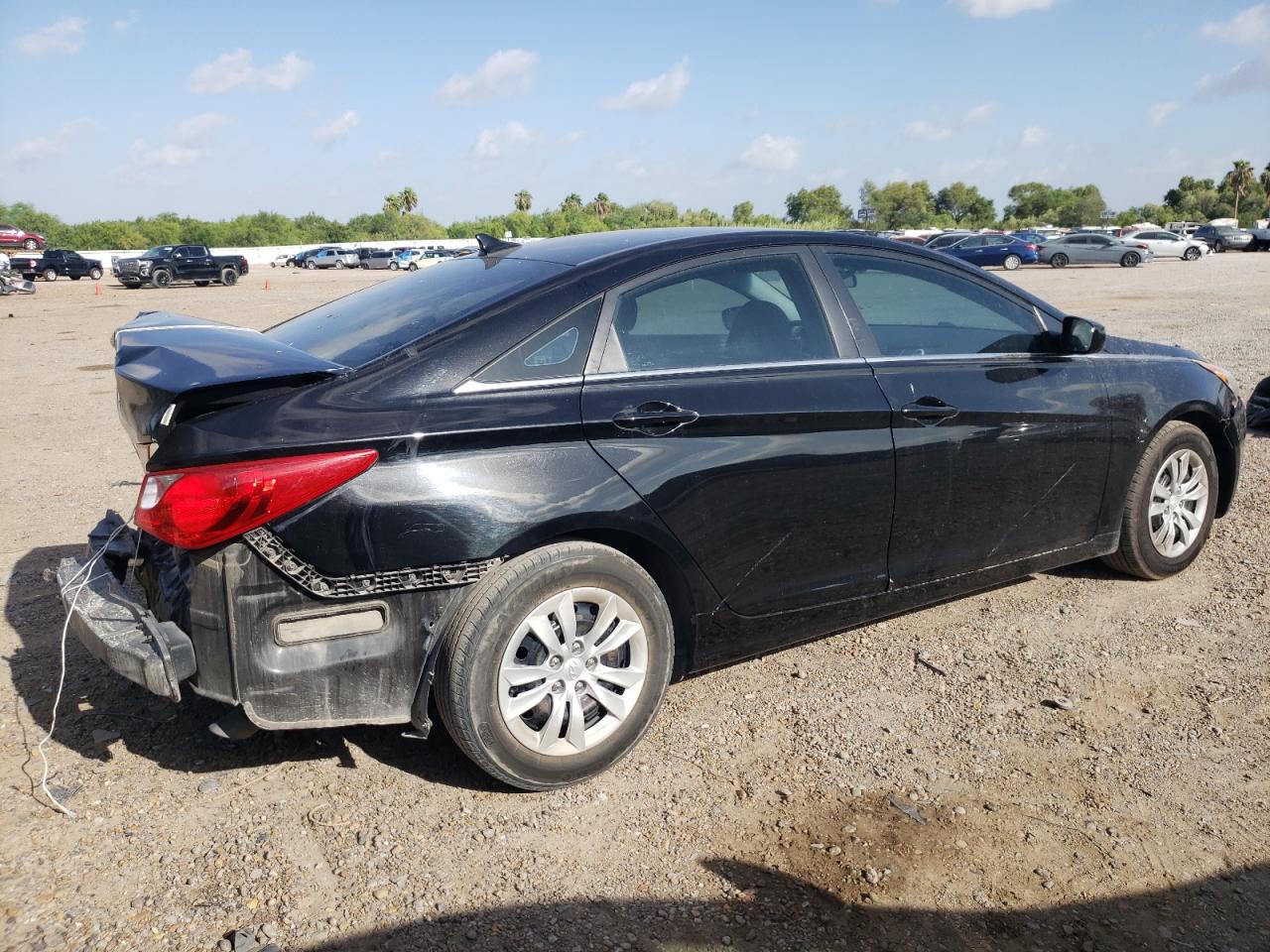 Photo 2 VIN: 5NPEB4AC5BH005426 - HYUNDAI SONATA 