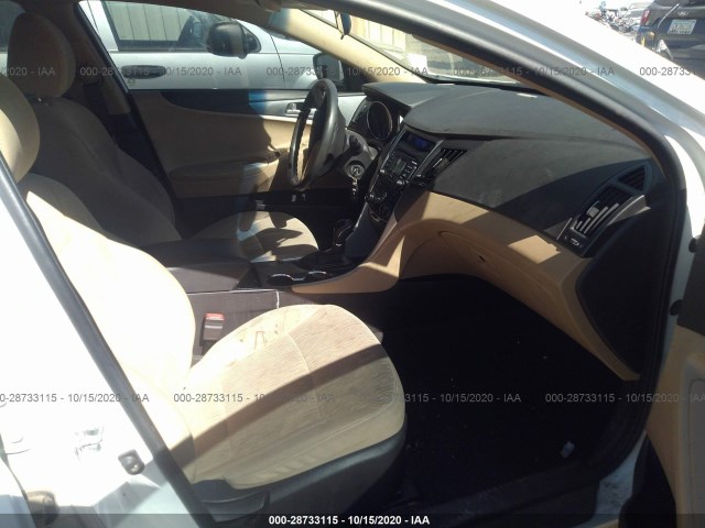 Photo 4 VIN: 5NPEB4AC5BH022601 - HYUNDAI SONATA 