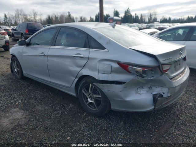 Photo 2 VIN: 5NPEB4AC5BH027202 - HYUNDAI SONATA 