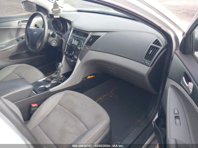 Photo 4 VIN: 5NPEB4AC5BH027202 - HYUNDAI SONATA 