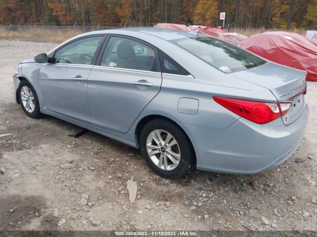 Photo 2 VIN: 5NPEB4AC5BH032092 - HYUNDAI SONATA 