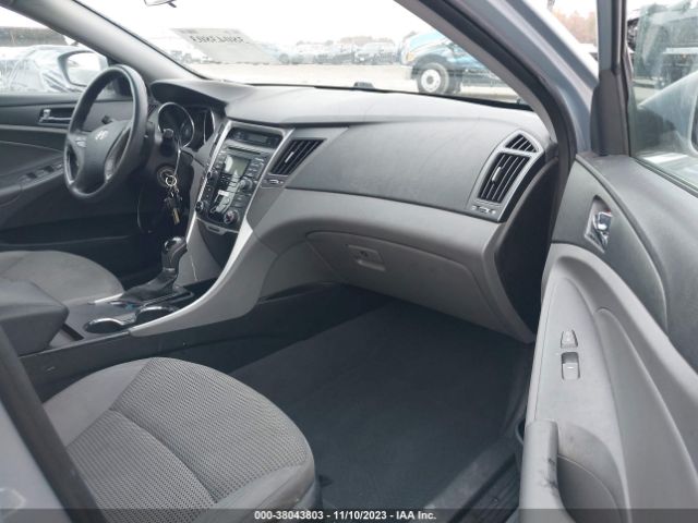 Photo 4 VIN: 5NPEB4AC5BH032092 - HYUNDAI SONATA 