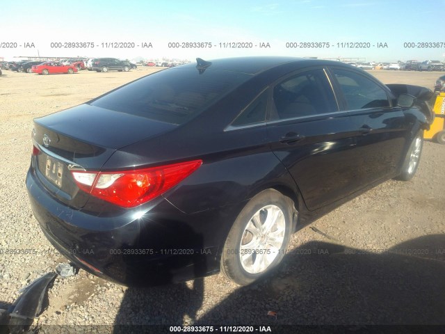 Photo 3 VIN: 5NPEB4AC5BH055615 - HYUNDAI SONATA 