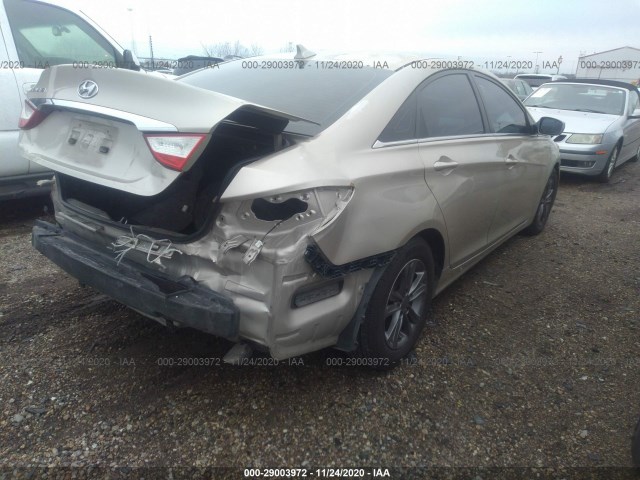 Photo 3 VIN: 5NPEB4AC5BH055713 - HYUNDAI SONATA 