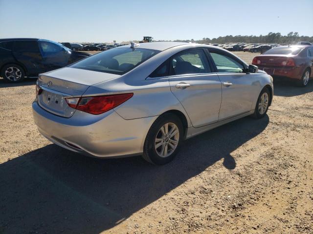 Photo 3 VIN: 5NPEB4AC5BH077646 - HYUNDAI SONATA GLS 