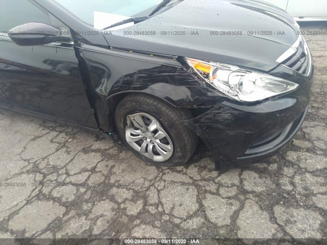 Photo 5 VIN: 5NPEB4AC5BH082233 - HYUNDAI SONATA 