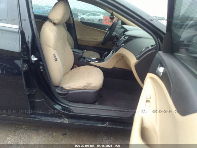 Photo 4 VIN: 5NPEB4AC5BH089490 - HYUNDAI SONATA 