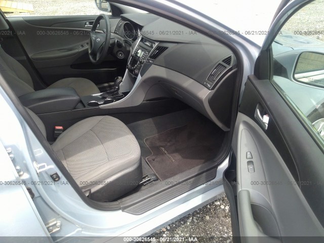 Photo 4 VIN: 5NPEB4AC5BH105915 - HYUNDAI SONATA 