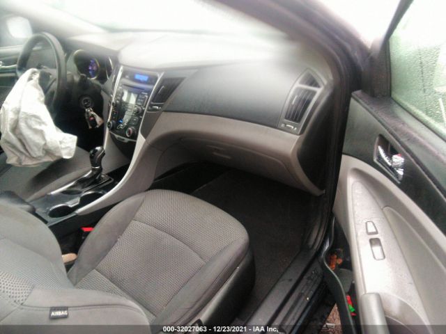 Photo 4 VIN: 5NPEB4AC5BH147260 - HYUNDAI SONATA 