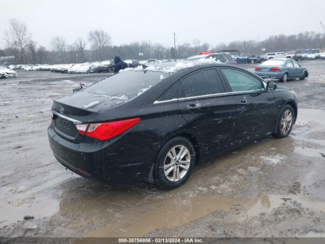 Photo 3 VIN: 5NPEB4AC5BH176130 - HYUNDAI SONATA 