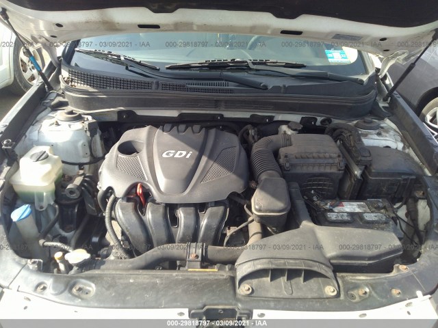 Photo 9 VIN: 5NPEB4AC5BH180386 - HYUNDAI SONATA 