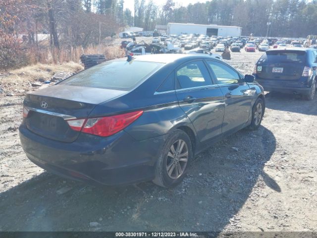 Photo 3 VIN: 5NPEB4AC5BH210101 - HYUNDAI SONATA 