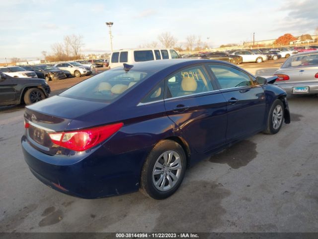 Photo 3 VIN: 5NPEB4AC5BH218005 - HYUNDAI SONATA 