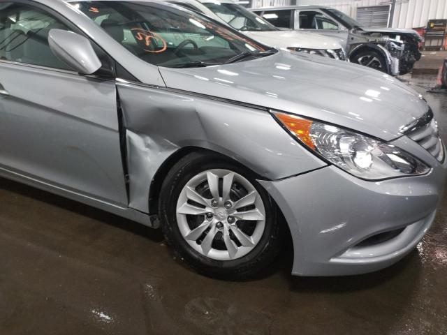 Photo 8 VIN: 5NPEB4AC5BH221812 - HYUNDAI SONATA GLS 